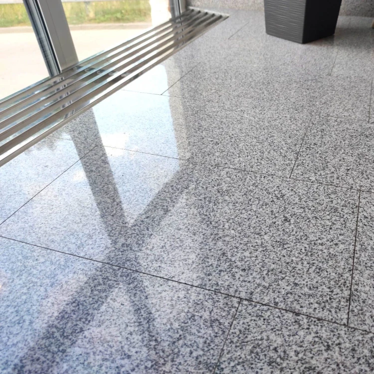 granit-g603-new-bianco-cristal-polerowany-61x30-5x1-cm.jpg