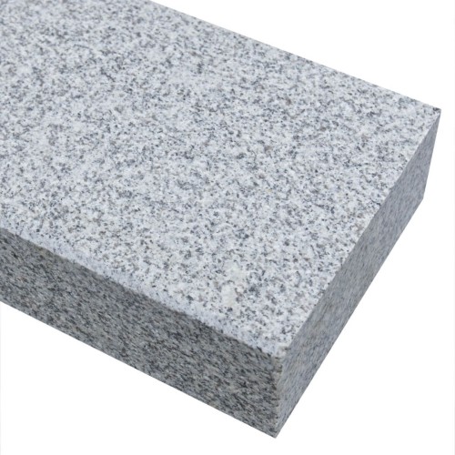 opornik-granitowy-obrzeza-ogrodowe-g603-new-bianco-cristal-plomieniowany-100x6x20-cm (1).jpg